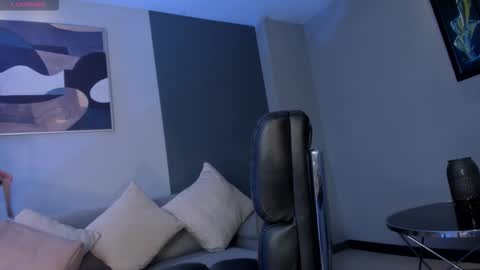 Maddison online show from 02.04.26