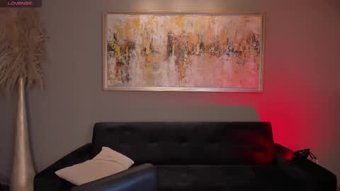 Maddison online show from 11.17.25