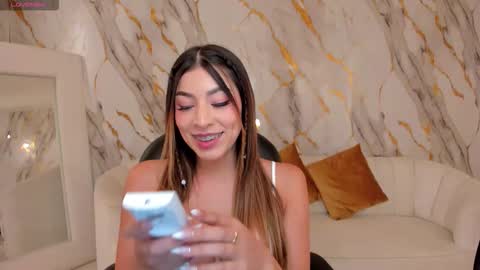 Maddison online show from 12.02.25