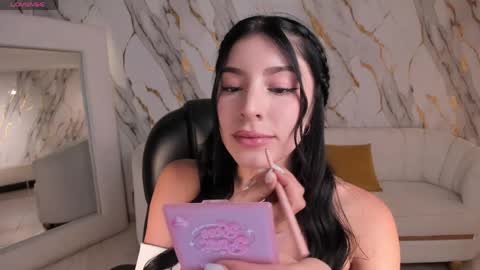 Snapshot of maddisontaylor chatting on 05.17.26 Maddison online show from 05.17.26