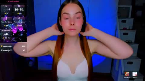 Snapshot of maddy_gate chatting on 06.17.26 maddy_gate online show from 06.17.26