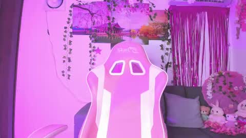 Snapshot of maddy_kraviiz chatting on 01.28.25 Maddy3 online show from 01.28.25