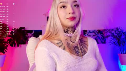 maddy_uwu online show from 02.24.25