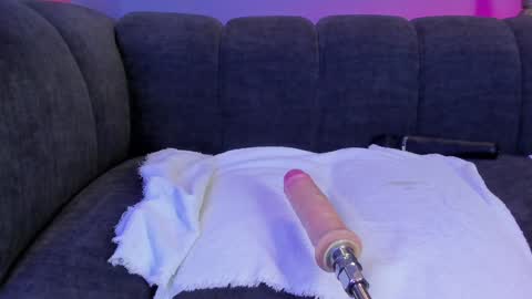 Maddy  online show from 12.17.24