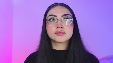 Snapshot of maddyghost chatting on 09.10.25 Please followme and rate me your thumbs up online show from 09.10.25