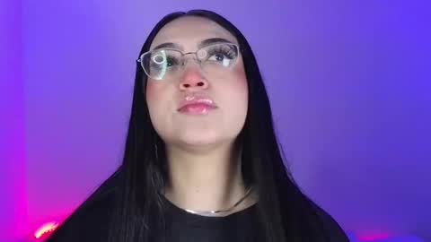 Snapshot of maddyghost chatting on 09.22.25 Please followme and rate me your thumbs up online show from 09.22.25