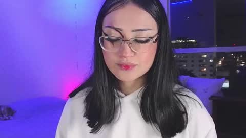 Snapshot of maddyghost chatting on 10.24.25 Please followme and rate me your thumbs up online show from 10.24.25