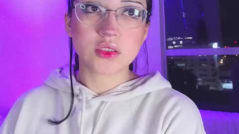 Snapshot of maddyghost chatting on 11.13.25 Please followme and rate me your thumbs up online show from 11.13.25