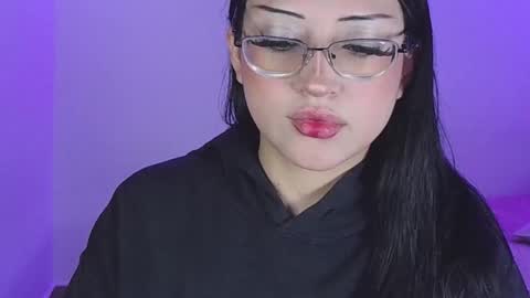 Snapshot of maddyghost chatting on 12.05.25 Please followme and rate me your thumbs up online show from 12.05.25