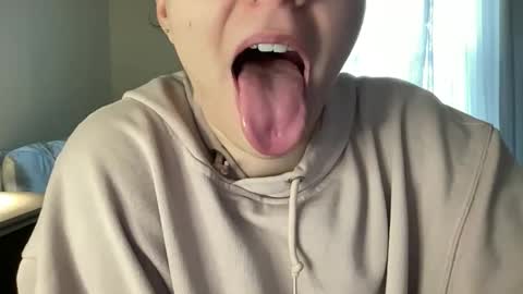 maddyhasyummypussy online show from 03.07.26