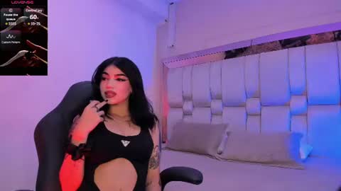 Snapshot of maddyperez8 chatting on 06.30.26 BELLA online show from 06.30.26