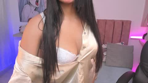 Snapshot of maddyy_sweet1 chatting on 01.08.25 Maddy online show from 01.08.25