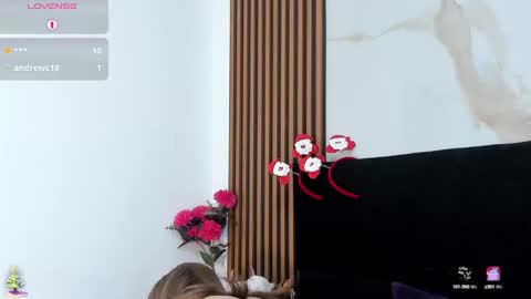 Madelin Clerk online show from 12.28.24