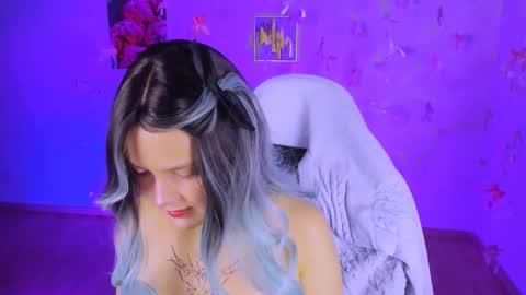 Madeline online show from 11.27.25