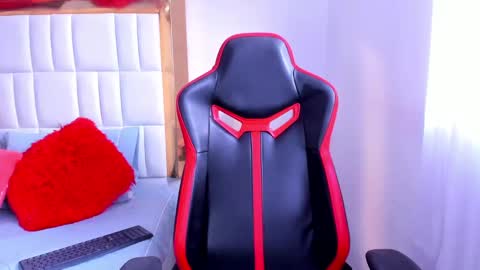 Madeline online show from 02.06.25