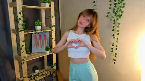 Hey Hey my name Victoria online show from 05.06.26