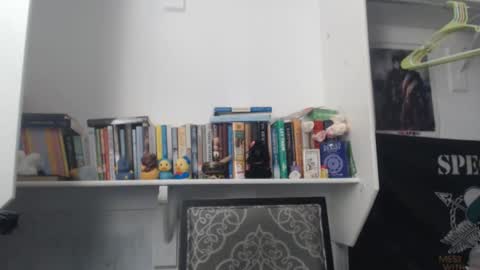 Snapshot of madfeather chatting on 11.13.25 Letty online show from 11.13.25