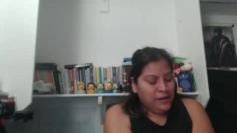 Snapshot of madfeather chatting on 11.19.25 Letty online show from 11.19.25