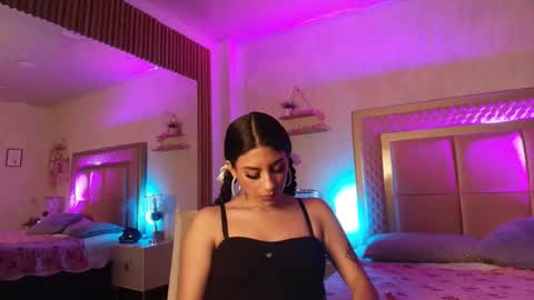 madhison_5 online show from 05.05.26