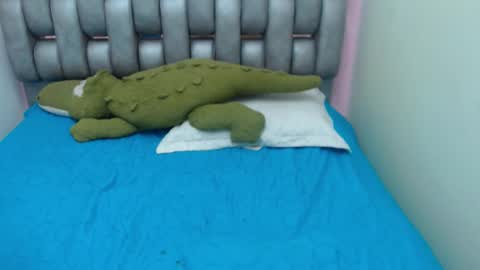 Snapshot of madison_copers chatting on 12.02.25 M A D I S O N online show from 12.02.25