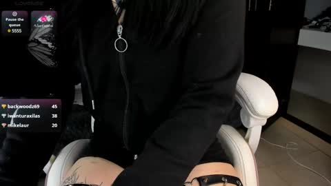 madison_jacksonn online show from 03.12.25