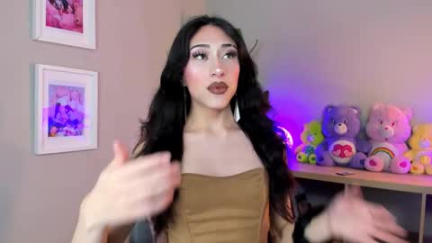 madison_rey__ online show from 11.25.25