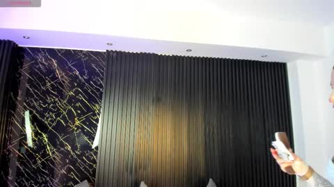 Snapshot of madisonanngel chatting on 11.11.25 Madison Angel online show from 11.11.25