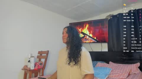 Snapshot of madisonbrunette_lxs chatting on 11.10.25 madison online show from 11.10.25