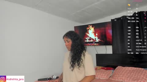 Snapshot of madisonbrunette_lxs chatting on 11.12.25 madison online show from 11.12.25