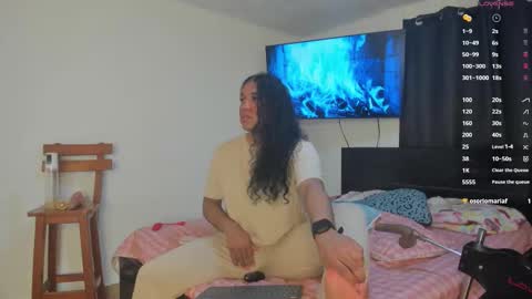 Snapshot of madisonbrunette_lxs chatting on 11.15.25 madison online show from 11.15.25