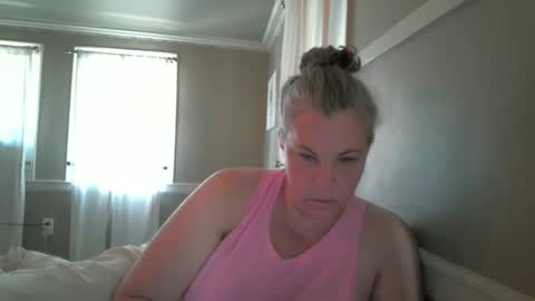 Snapshot of madisonfelicia chatting on 09.11.25 Madison online show from 09.11.25