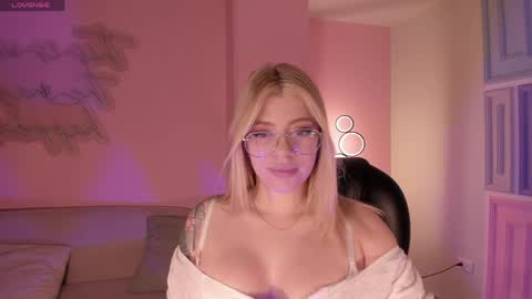 Madison Kane online show from 05.19.26
