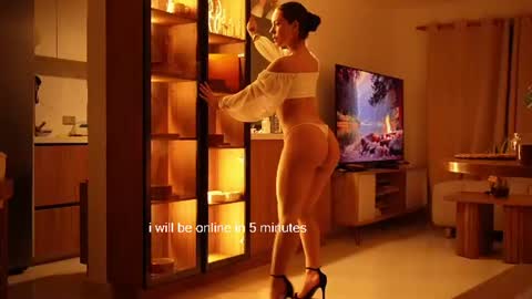 Snapshot of madisonlara chatting on 06.19.26 madisonlara online show from 06.19.26