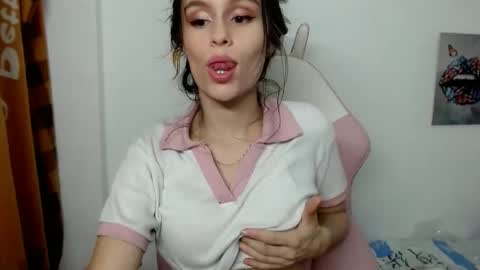 My name is madi Lushdomi is activeThere are legends that in this room all your wishes can come true  Private is Open online show from 12.18.24
