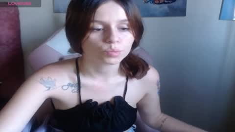 My name is madi Lushdomi is activeThere are legends that in this room all your wishes can come true  Private is Open online show from 07.06.26