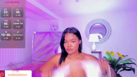 Madisson Davon online show from 12.23.24