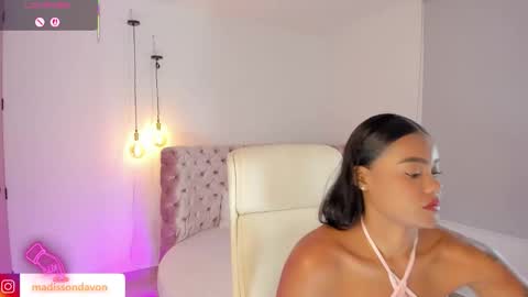 Madisson Davon online show from 10.05.25