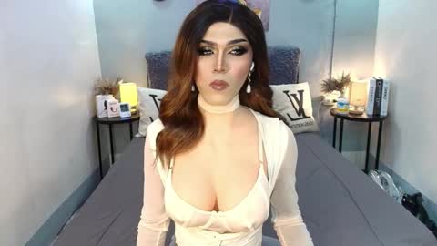 Snapshot of madnesswilxx chatting on 12.17.25 Wil online show from 12.17.25