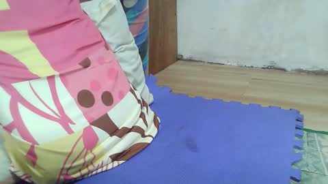 Snapshot of maegold69 chatting on 11.05.25 maegold69 online show from 11.05.25