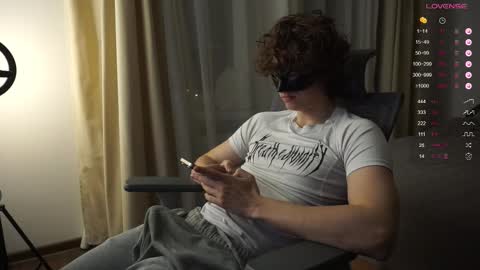 Snapshot of maestro3369 chatting on 11.18.25 Mike XMaestro 3369 online show from 11.18.25