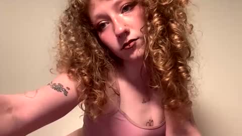 maevebabexo online show from 12.22.25