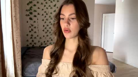 Sophie online show from 05.05.26
