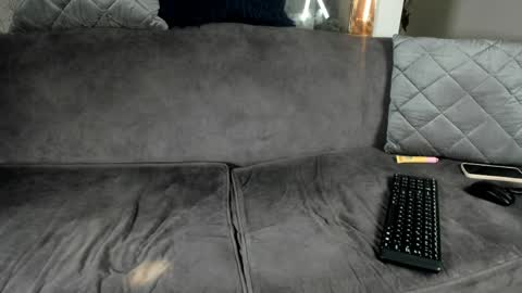 mafearias23 online show from 04.21.26