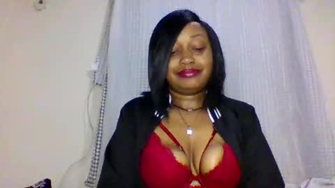 magdalinemus online show from 10.13.25