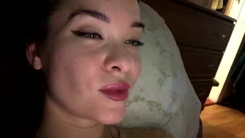 Snapshot of magggg658318 chatting on 01.11.25 magggg658318 online show from 01.11.25