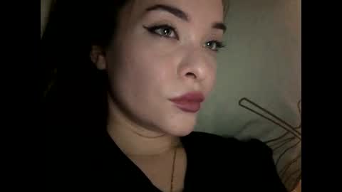 Snapshot of magggg658318 chatting on 01.21.25 magggg658318 online show from 01.21.25