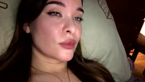 Snapshot of magggg658318 chatting on 10.11.25 magggg658318 online show from 10.11.25