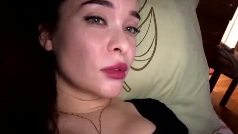 Snapshot of magggg658318 chatting on 10.13.25 magggg658318 online show from 10.13.25