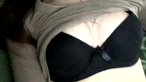 Snapshot of magggg658318 chatting on 11.15.25 magggg658318 online show from 11.15.25