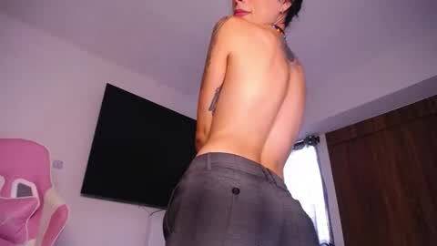 maggie online show from 11.22.25